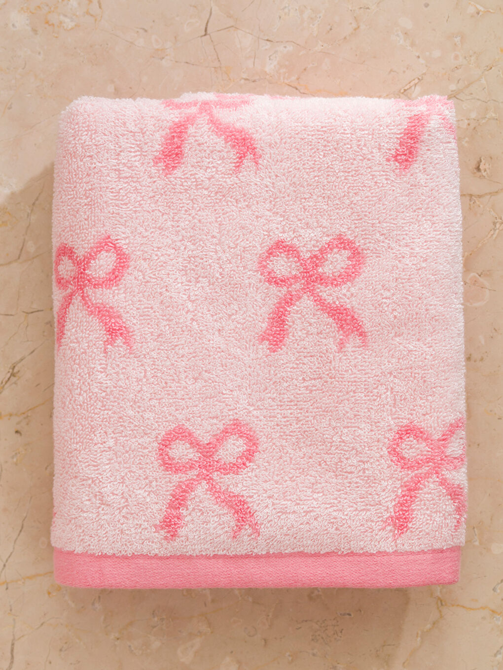 Pembe Fiyonk Baskılı Pamuklu Yüz Havlusu 50x80 cm-2