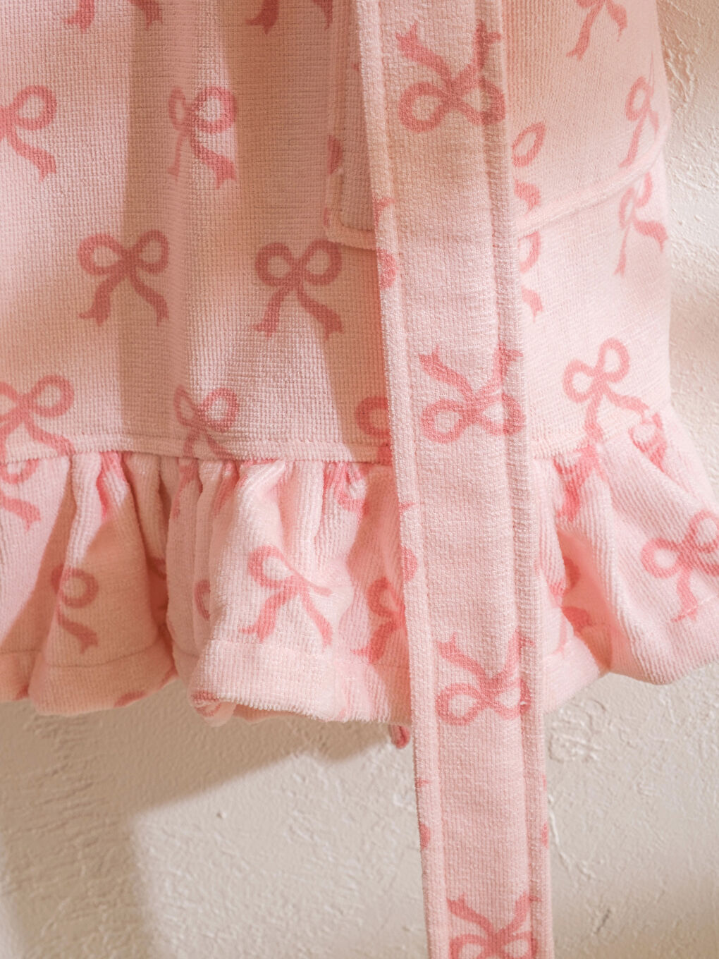 Pembe Fiyonk Baskılı Kadın Bornoz -2