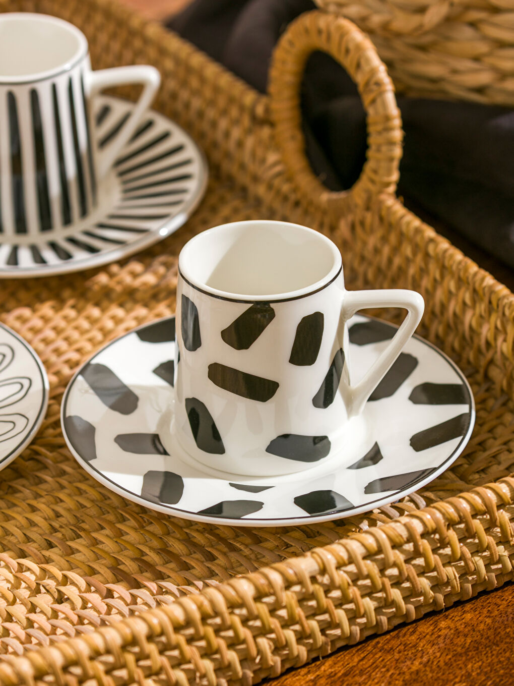 Siyah 6 Kişilik Baskılı Porselen Kahve Fincan Takımı 90 ml-1