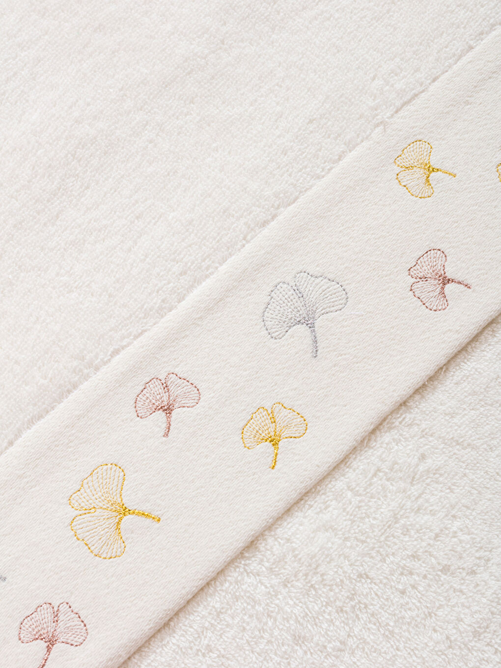 منشفة يد بيج فاتح / ايكرو-3