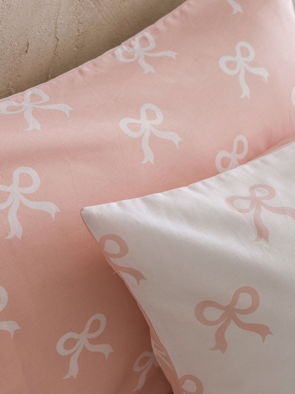 Pembe Fiyonk Baskılı Yastık Kılıfı 2'li 50x70 Cm-2