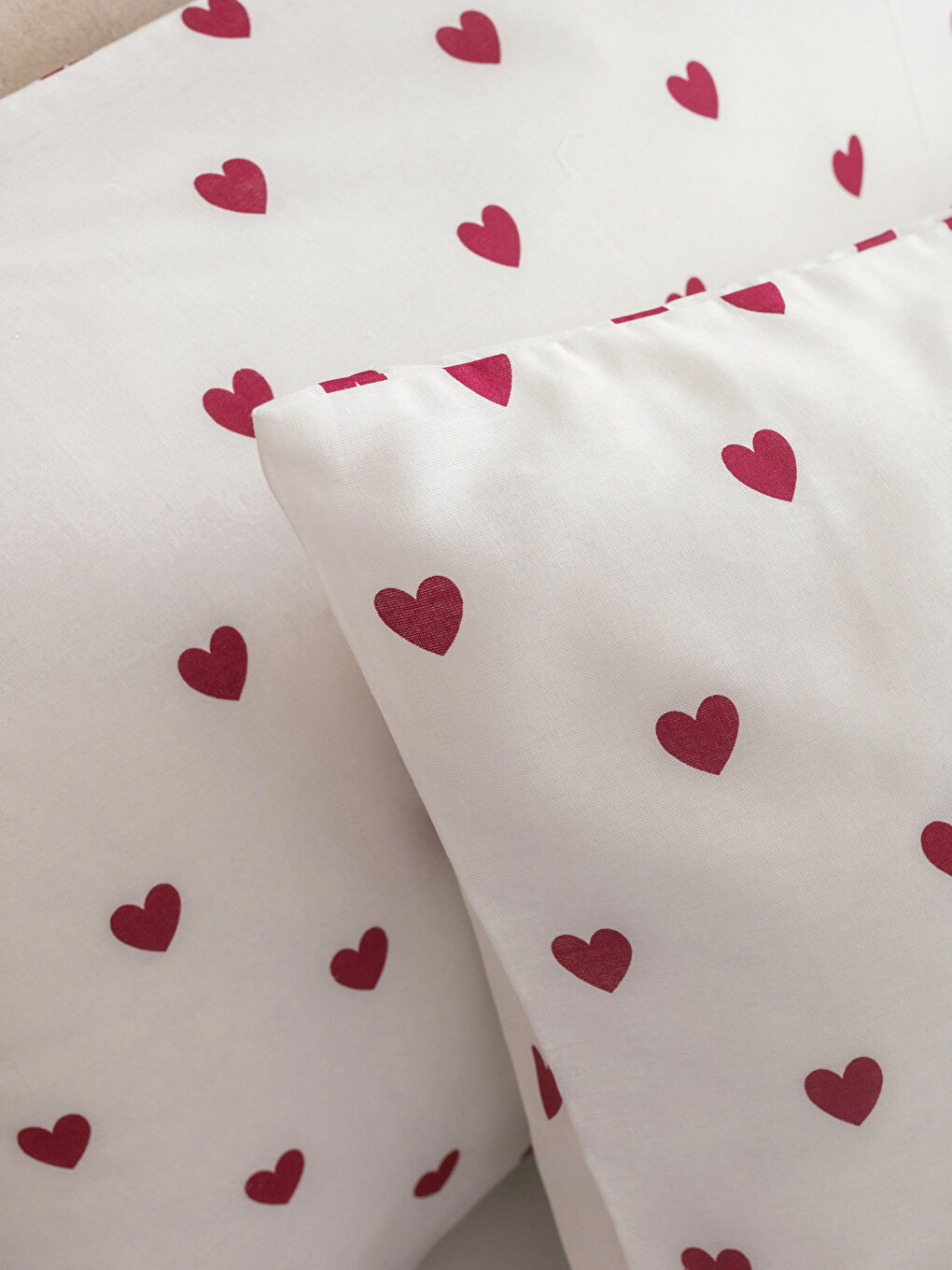 Kırmızı Kalp Baskılı Çift Kişilik Nevresim Seti 200x220 Cm-3