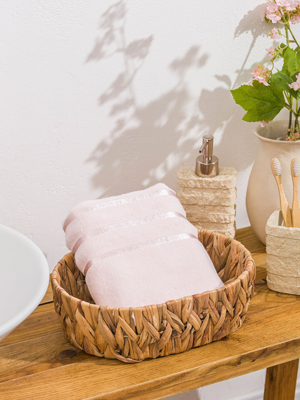 Pembe Desenli Pamuklu Yüz Havlusu 50x80 cm-1