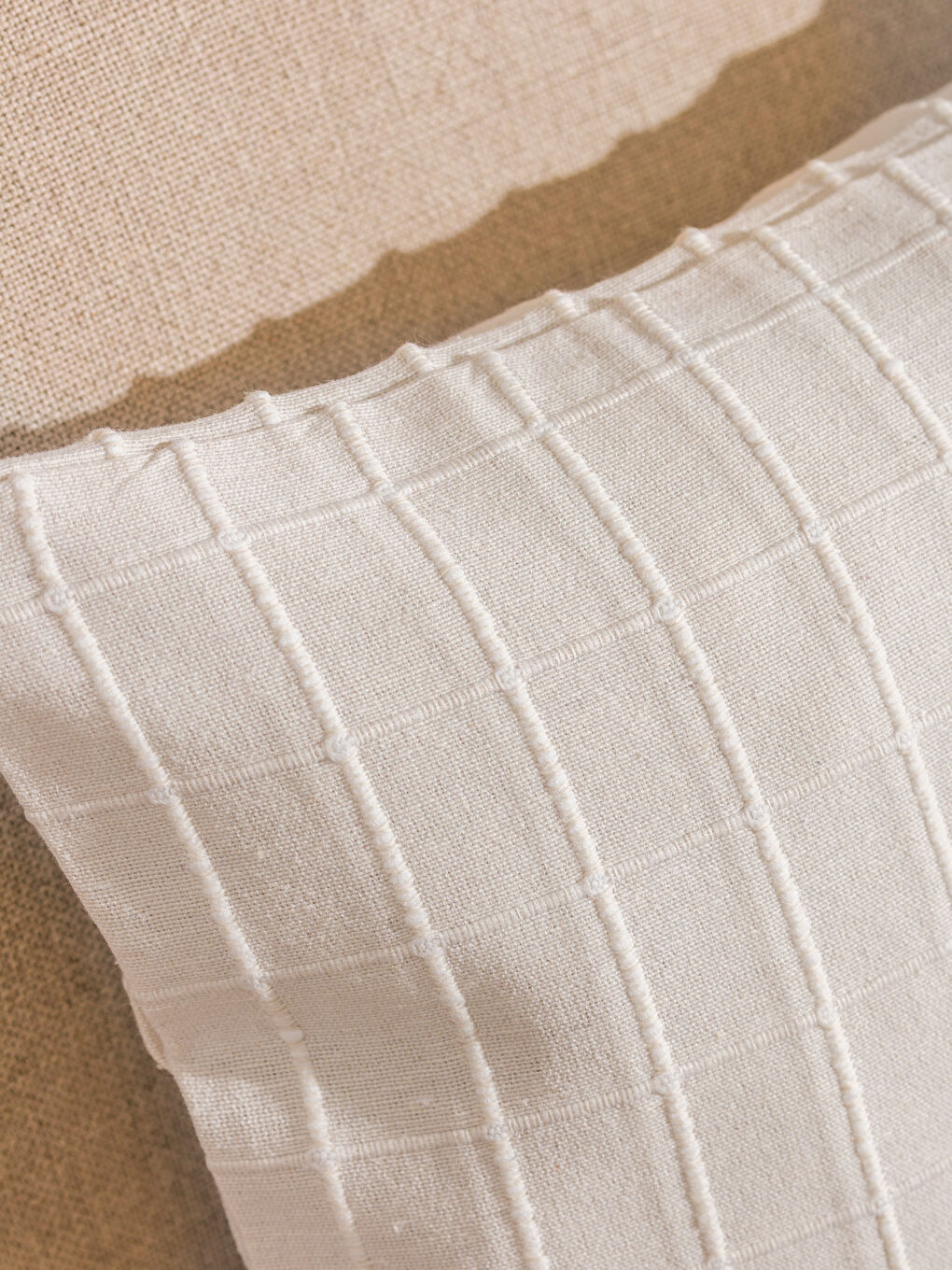 کەڤەری کوشن بێجی-2