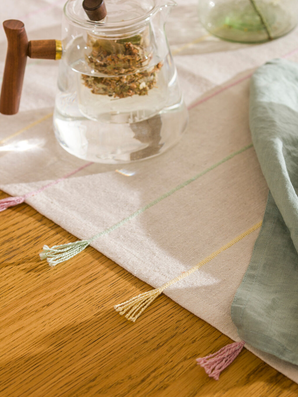 Tasseled Runner 45x150 cm-2