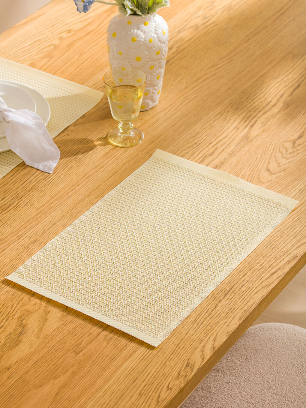 YELLOW Placemat-2