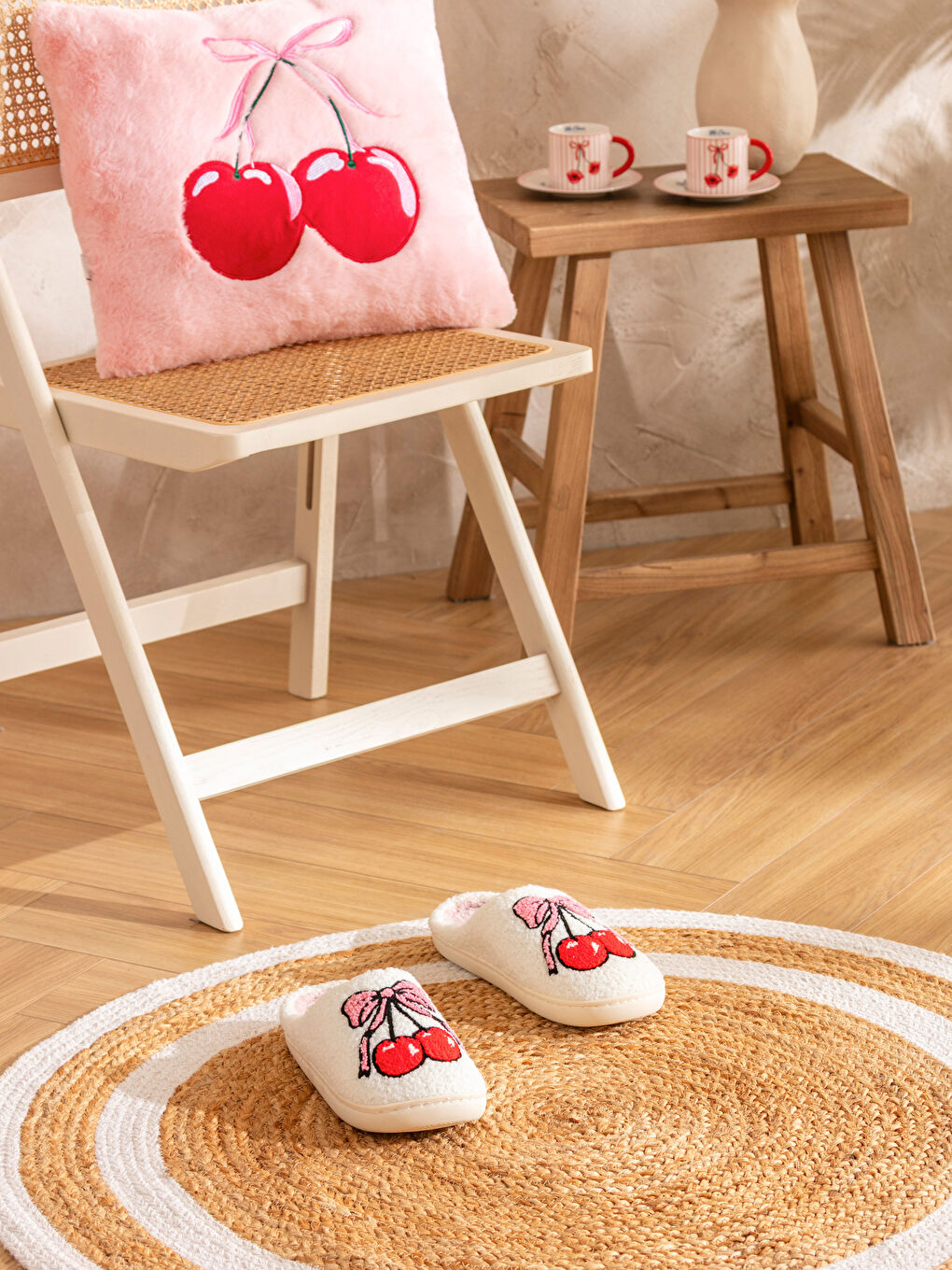 SVETLO BEŽ Kućna papuča Žena