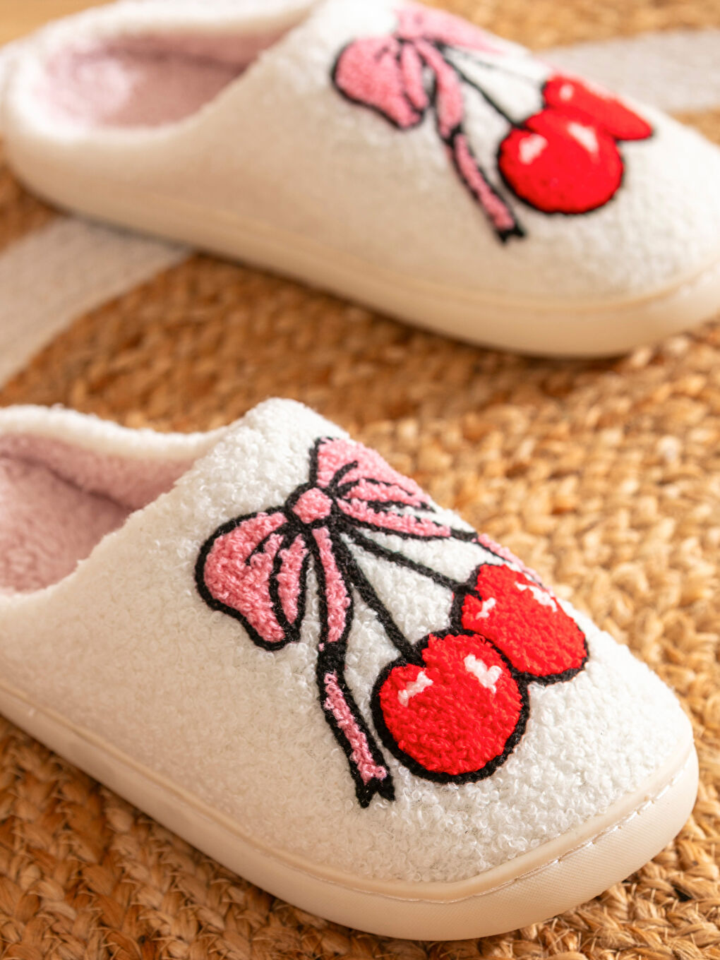 SVETLO BEŽ Kućna papuča Žena-2