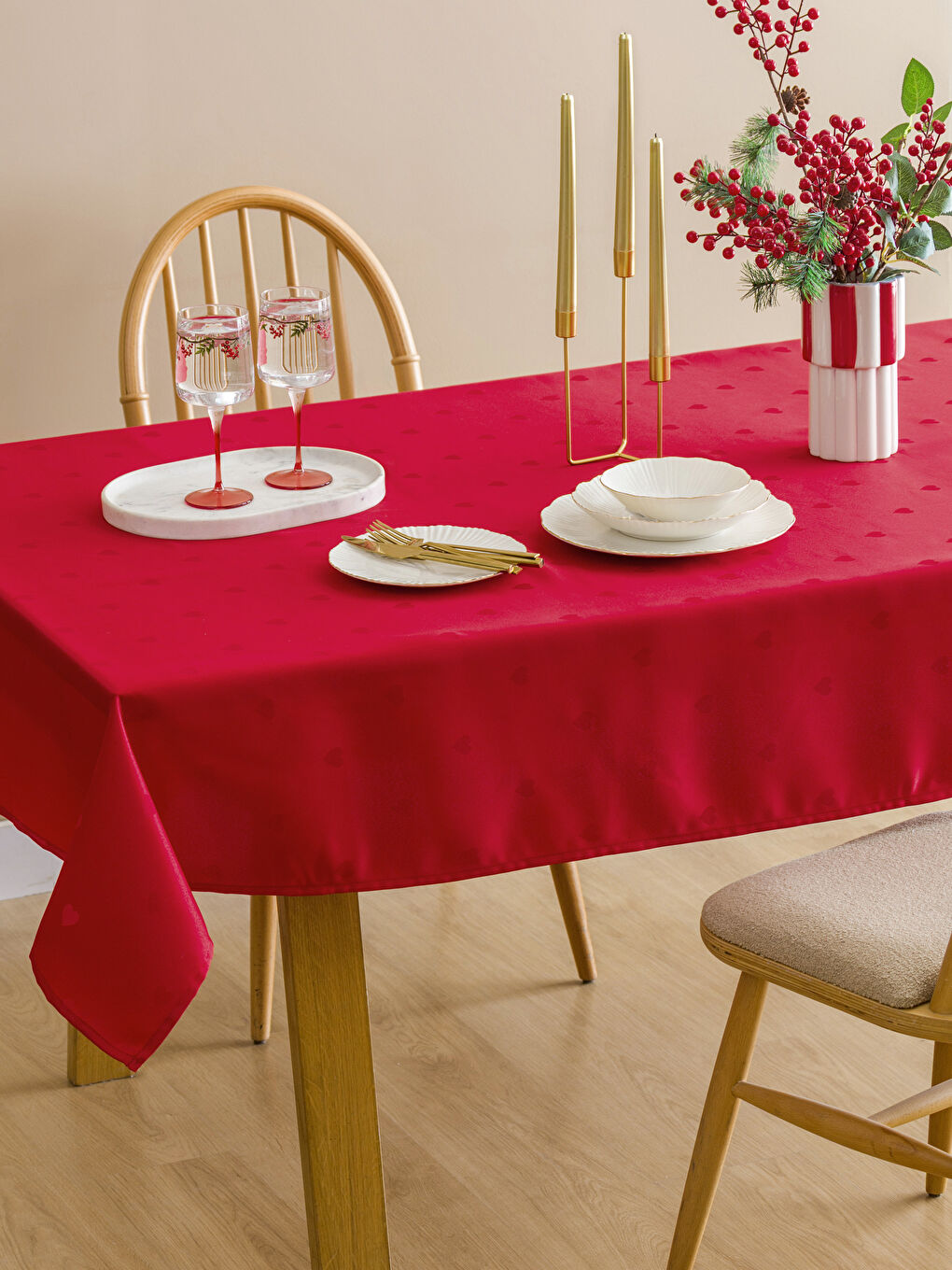 Karışık Basic Masa Örtüsü 140x180 cm