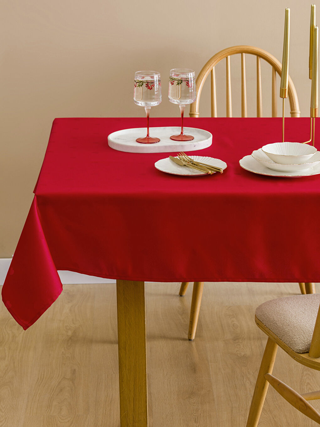 Karışık Basic Masa Örtüsü 140x180 cm-1