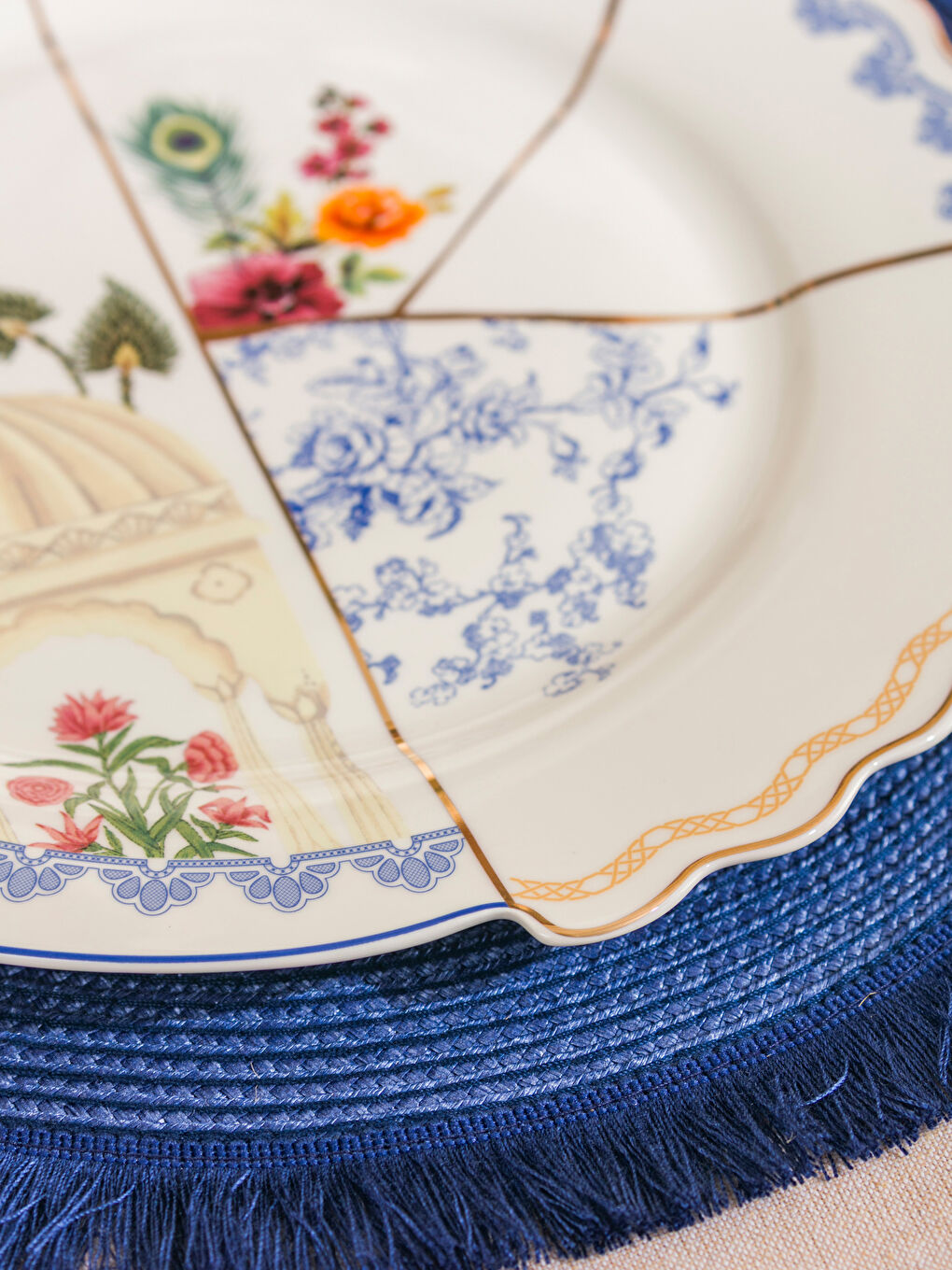 Beyaz Baskılı Porselen Servis Tabağı 28 cm-2