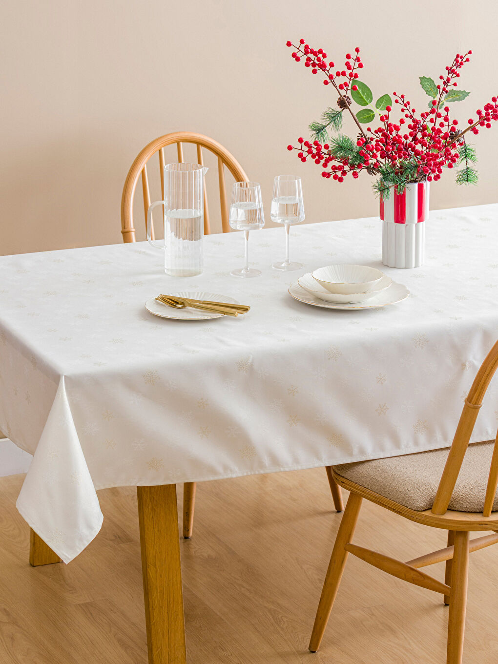 Sarı Masa Örtüsü 140x240 cm