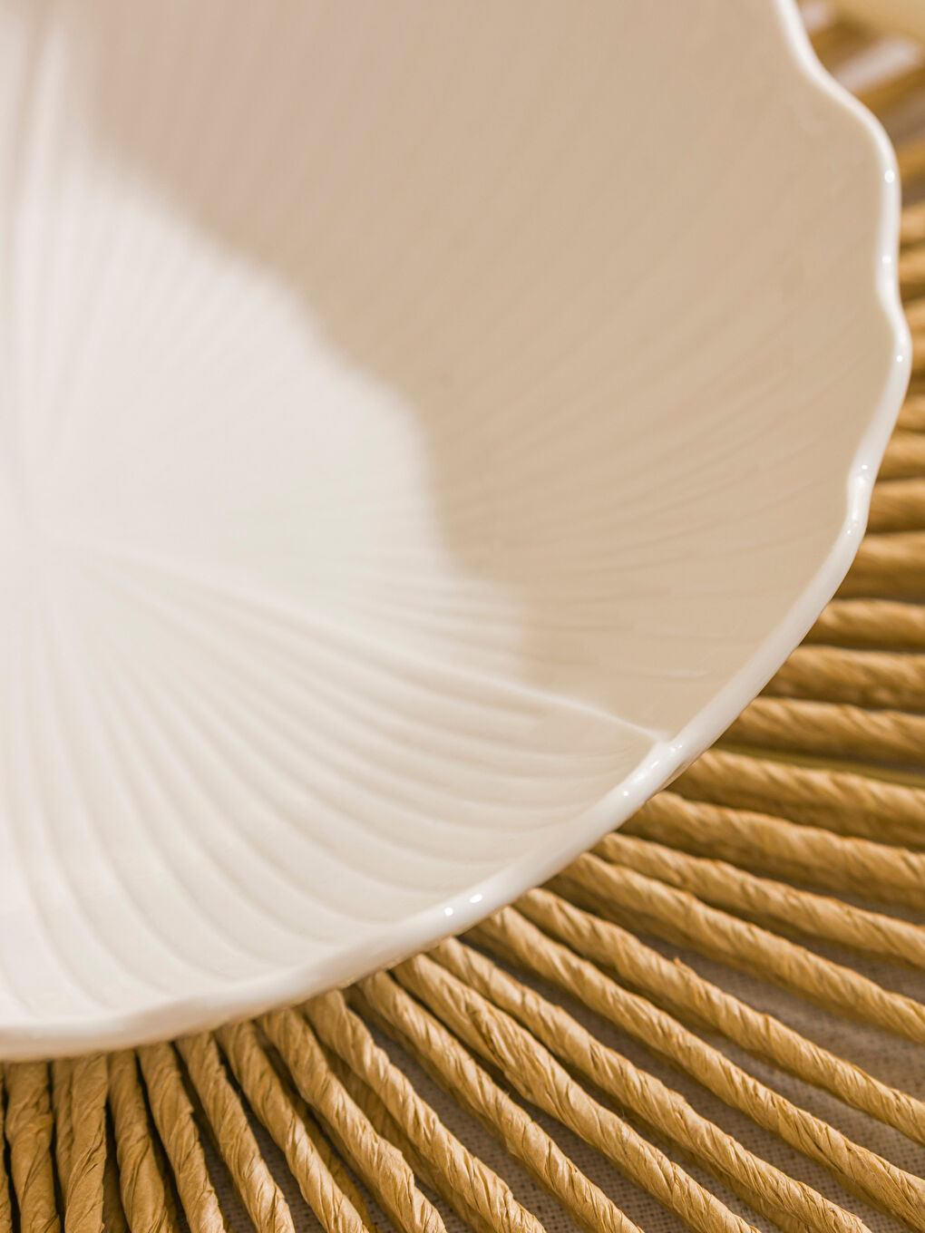 Beyaz Porselen Çukur Tabak 20 cm-2