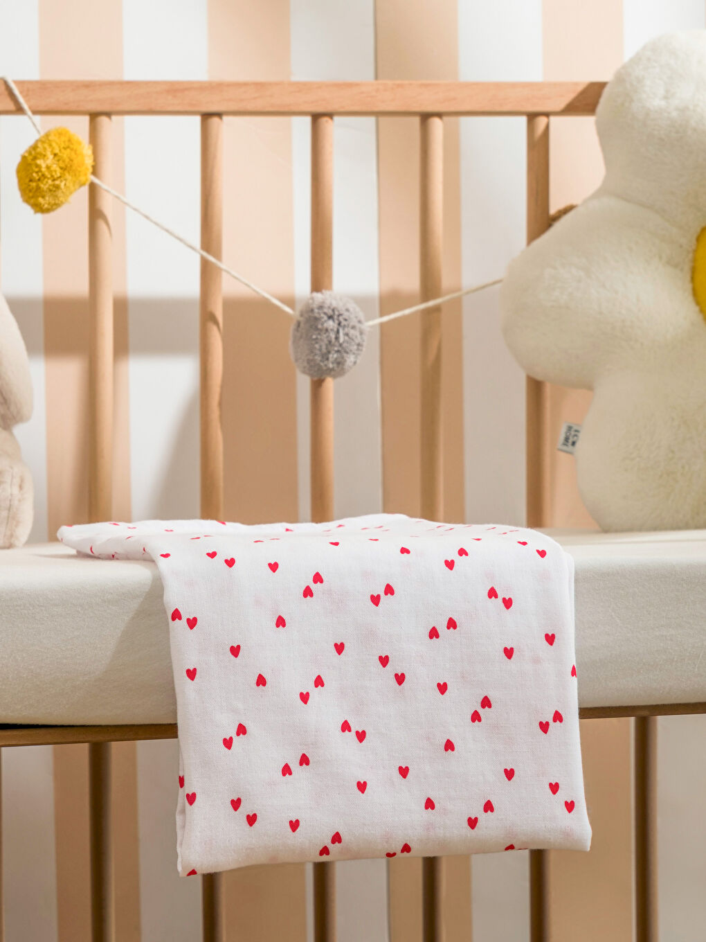 Ekru Kalp Baskılı Kız Bebek Battaniyesi 90x100 cm-1