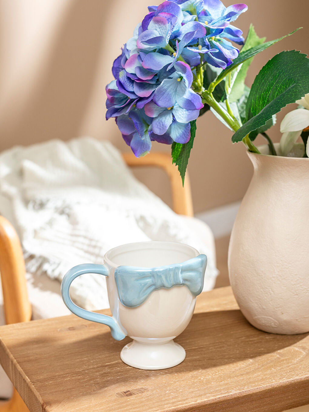 Beyaz Fiyonk Baskılı Kupa