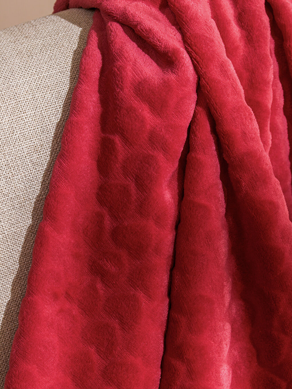 Kırmızı Kalp Desenli Tv Battaniyesi 100x150 cm-1