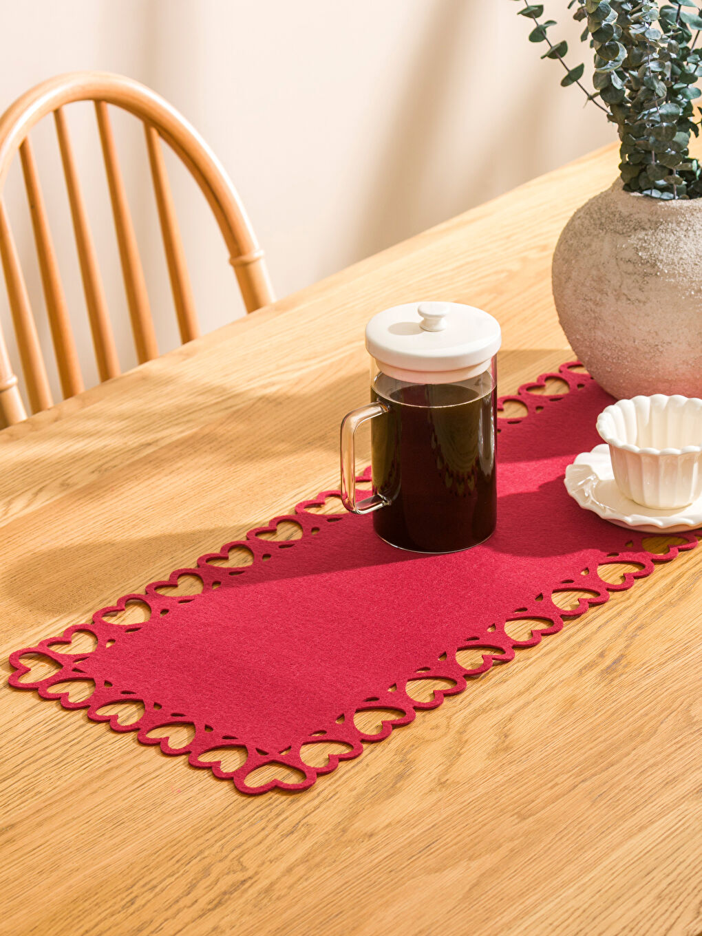 Kırmızı Kalp Desenli Runner