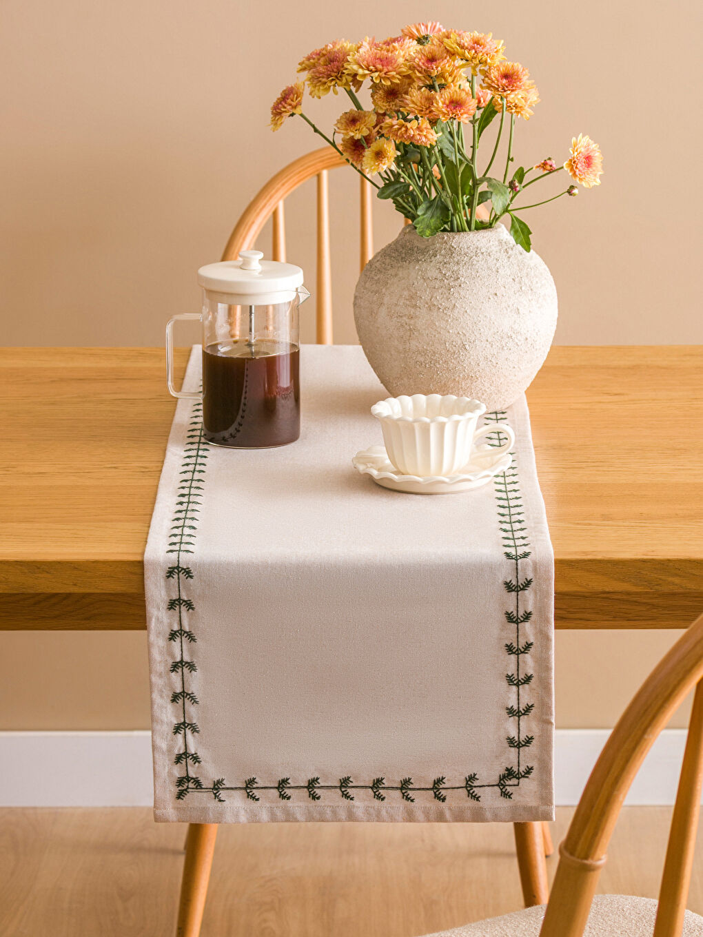 Karışık Çiçek Nakışlı Runner 45x150 cm-1