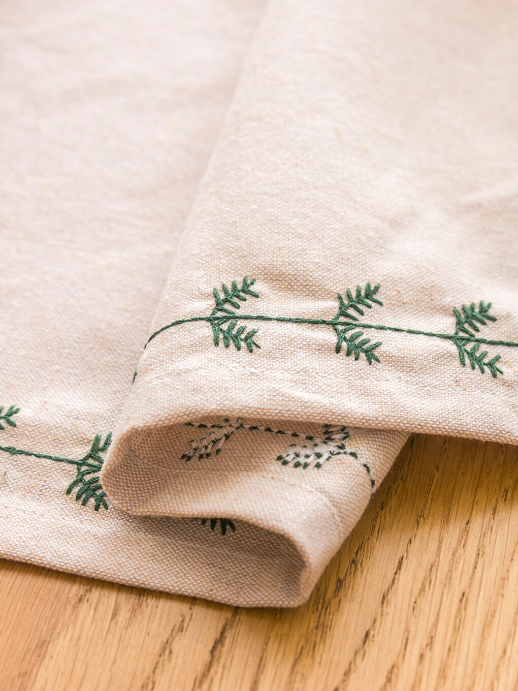 Karışık Çiçek Nakışlı Runner 45x150 cm-3