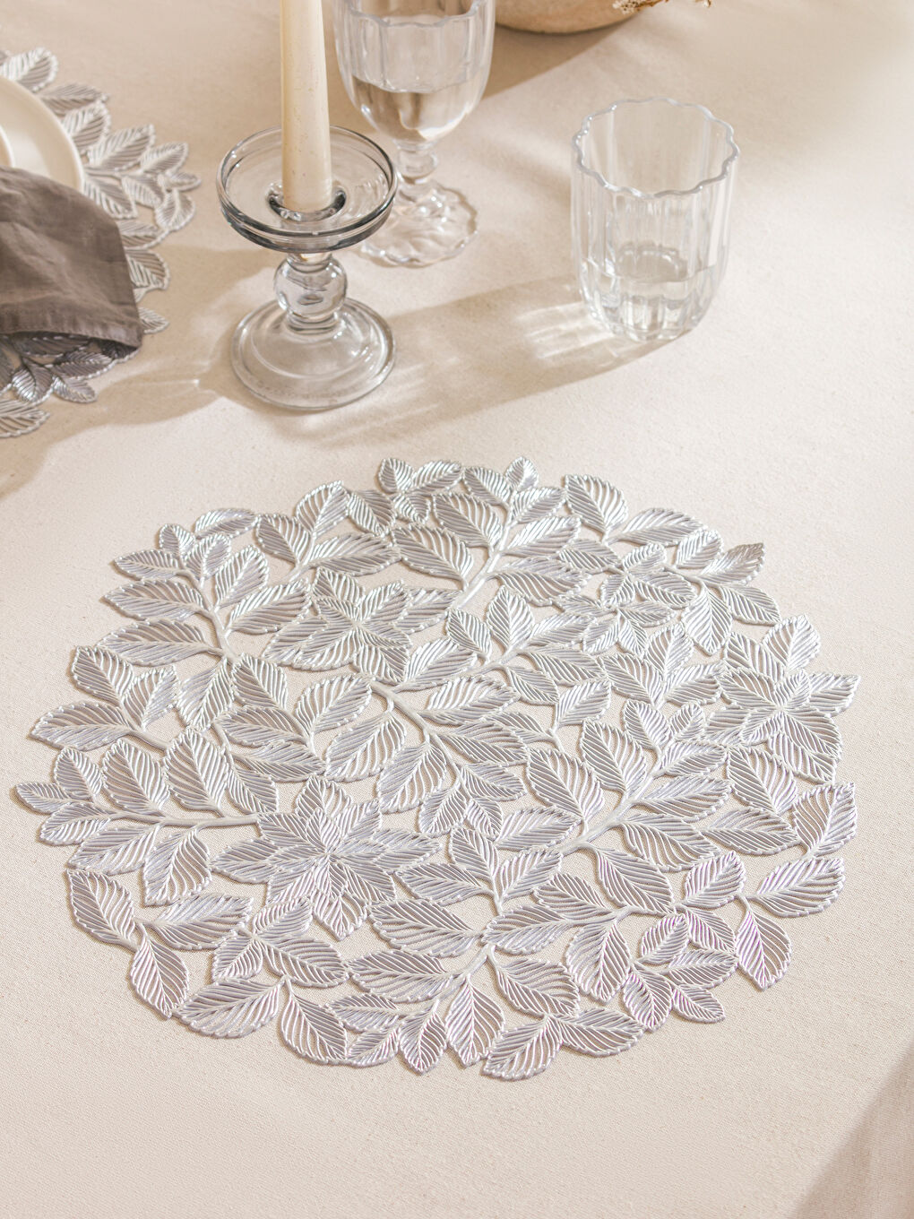 Gri Yaprak Figürlü Supla Seti 2'li 40 cm-1