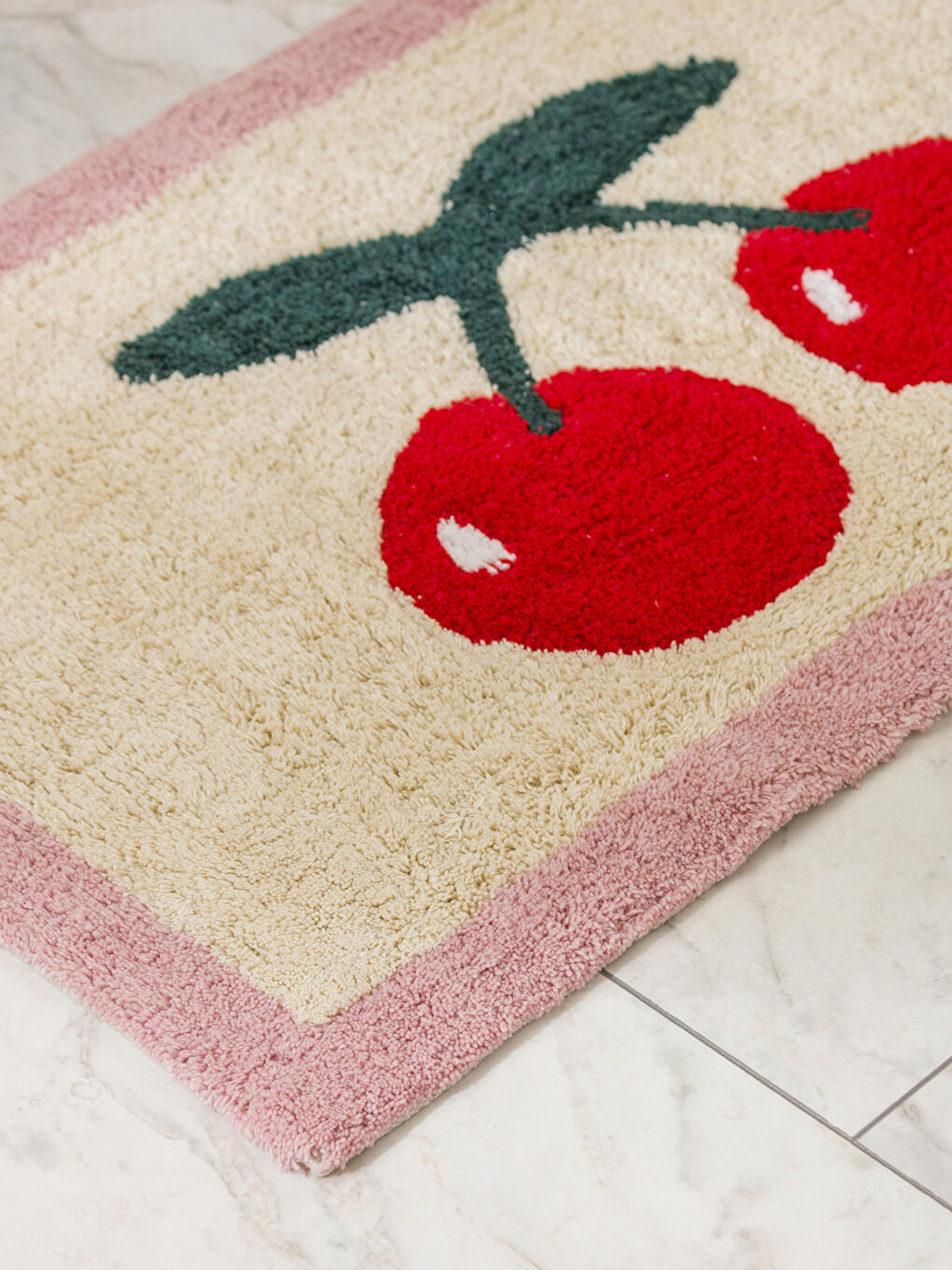 Tapis de bain imprimé cerise 50x80 cm-1
