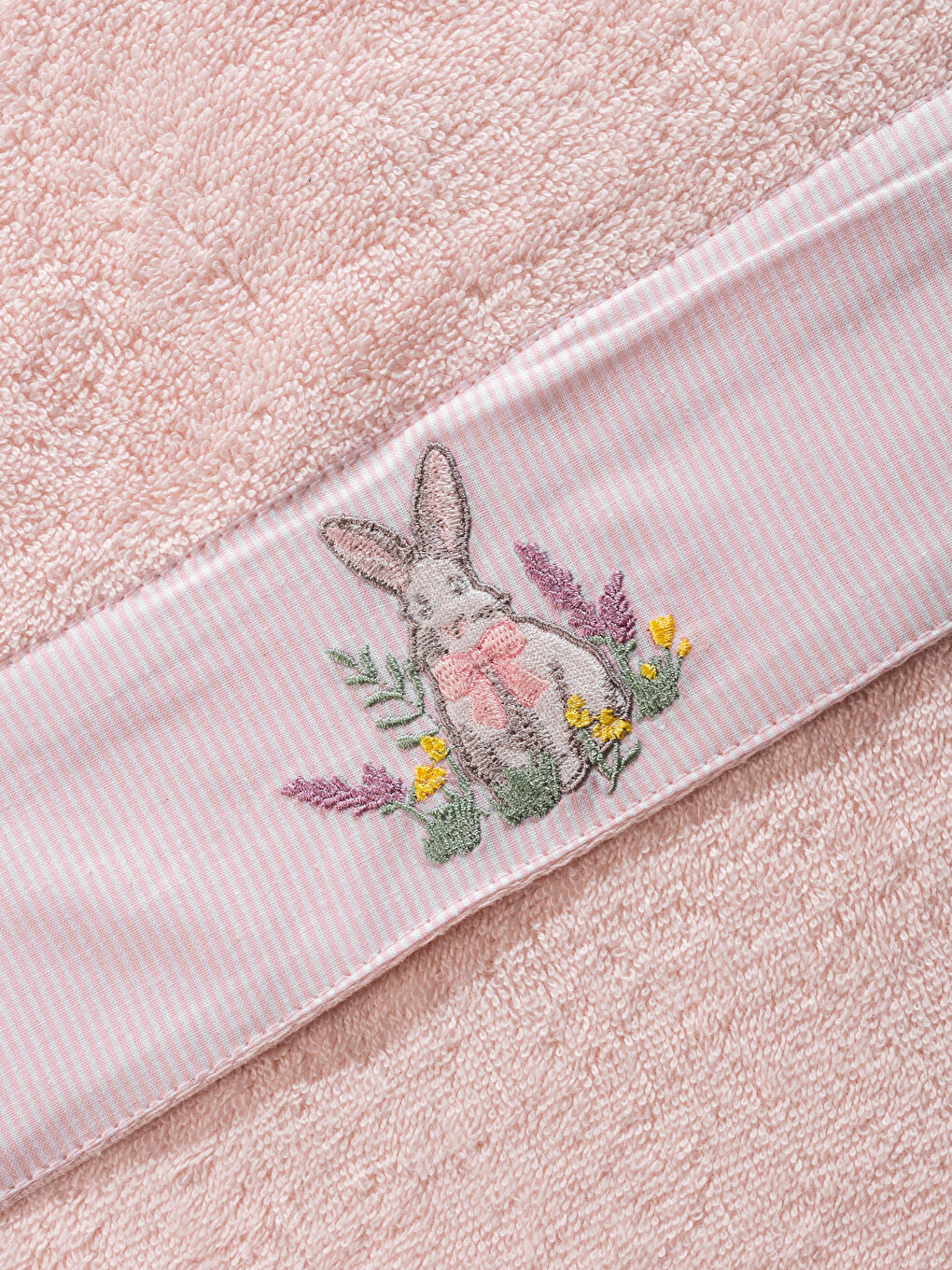 Rabbit Embroidered Face Towel 50x80 cm-3