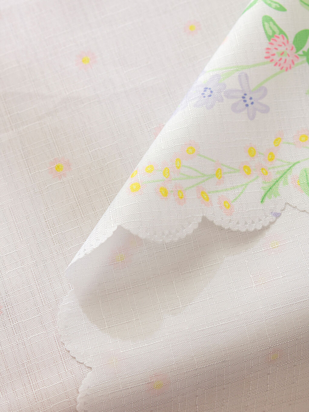 پەڕۆی سەر مێز تێكه‌ڵاو-3