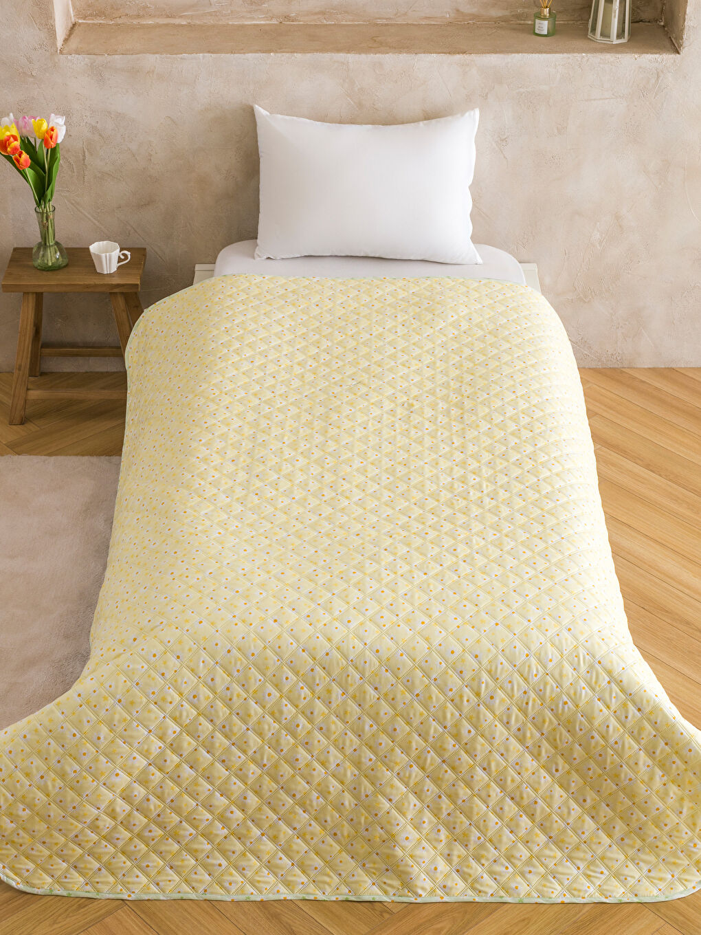 Floral Single Bedspread-1