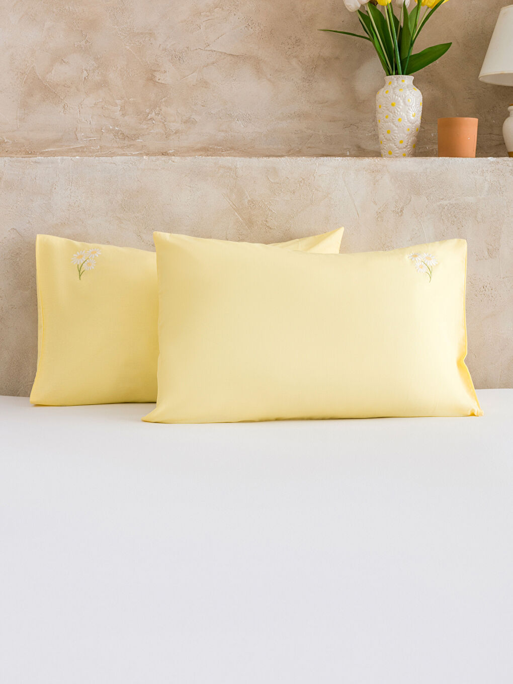 Наволочка с вышивкой «Daisy», упаковка из 2 штук, 50x70 см-1