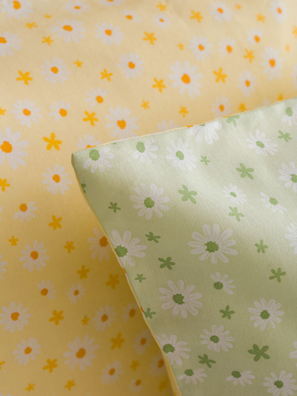 Комплект от 2 калъфки за възглавници с флорален мотив-2