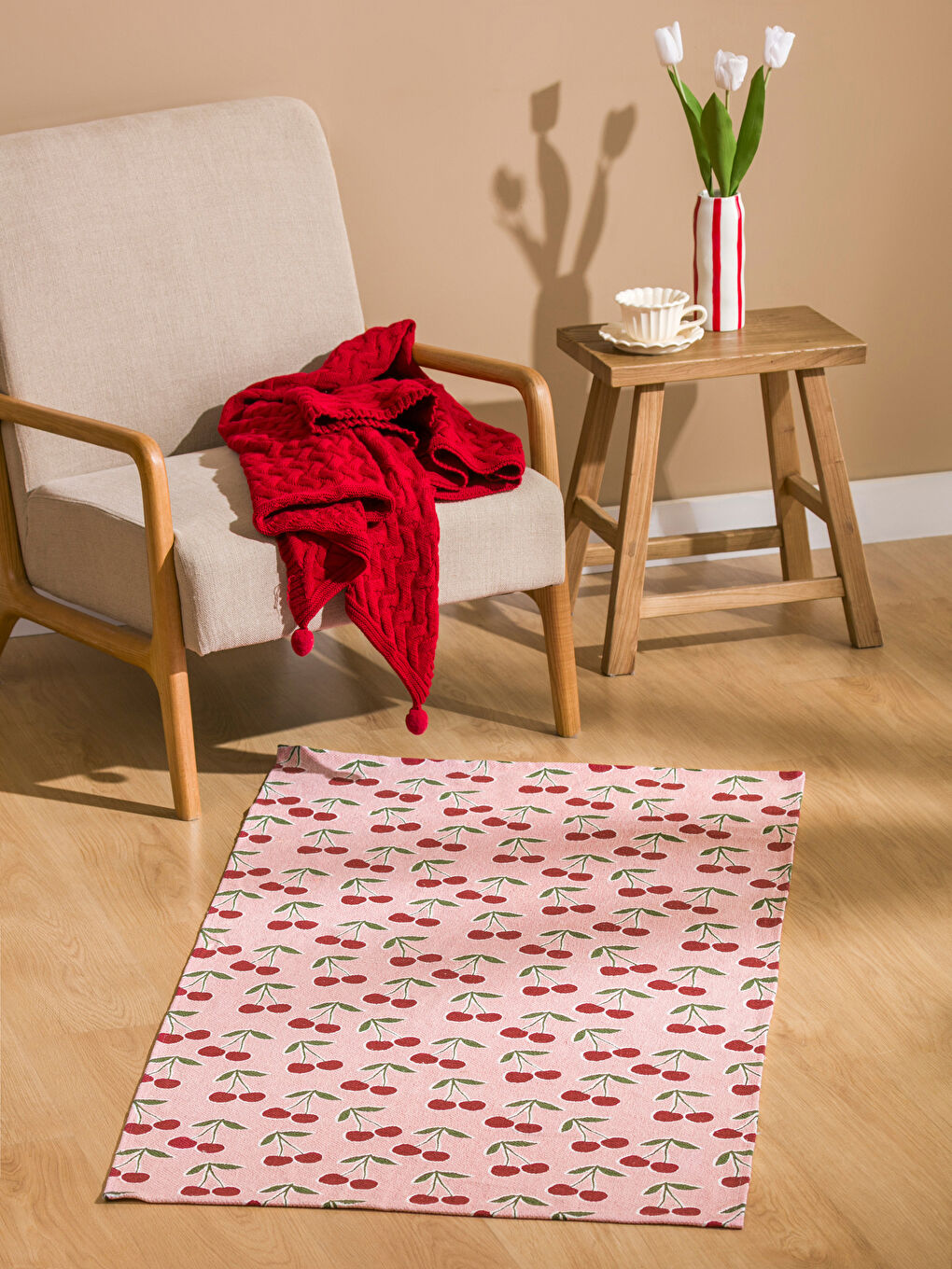 Kiraz Baskılı Halı 70x140 cm