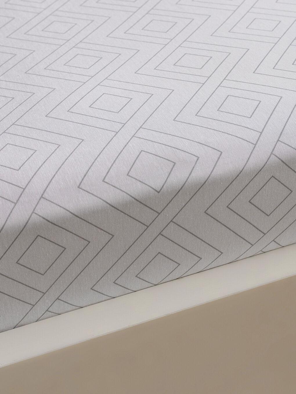 Gri Çift Kişilik Lastikli Çarşaf-1