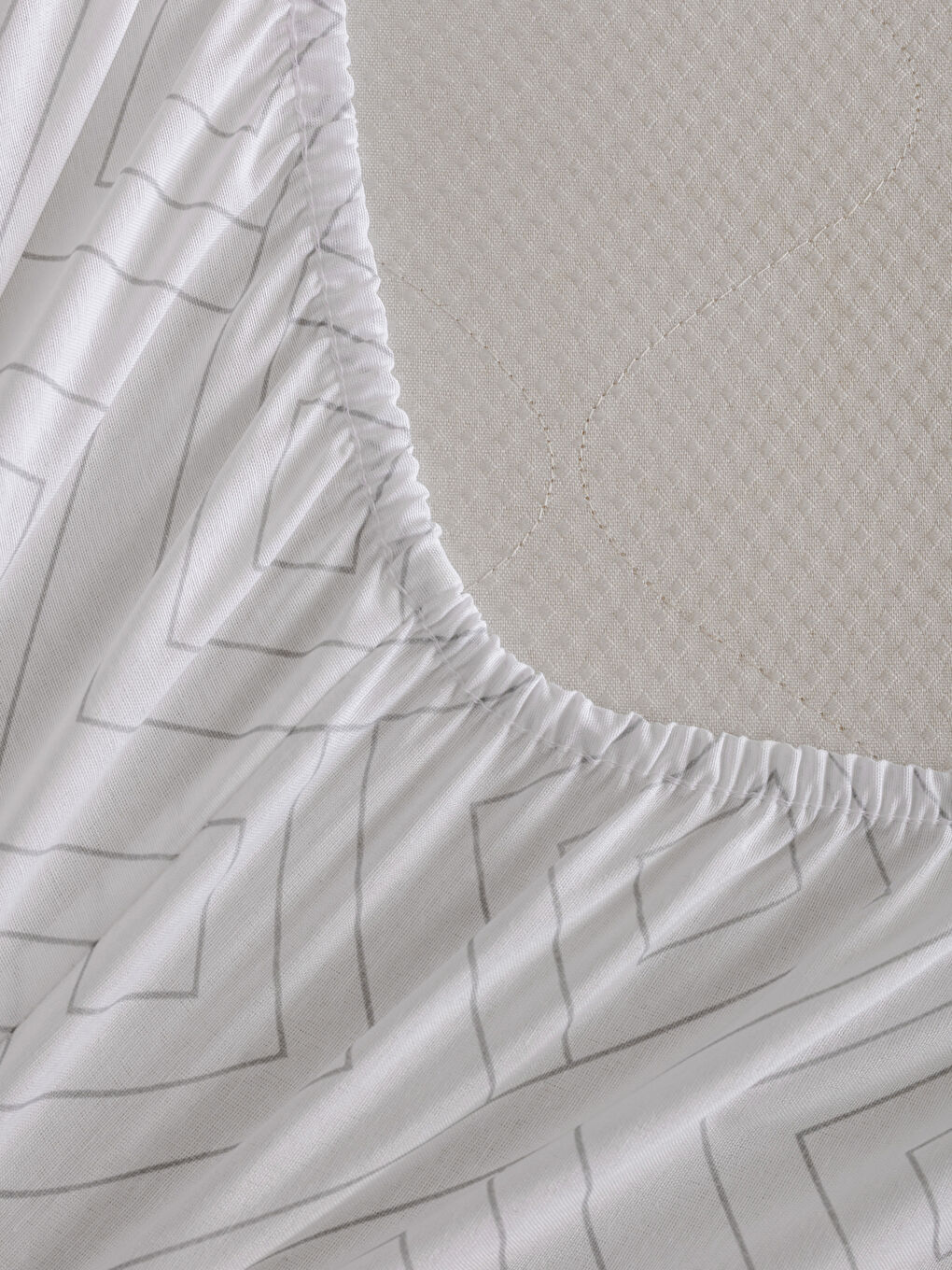 Gri Çift Kişilik Lastikli Çarşaf-3