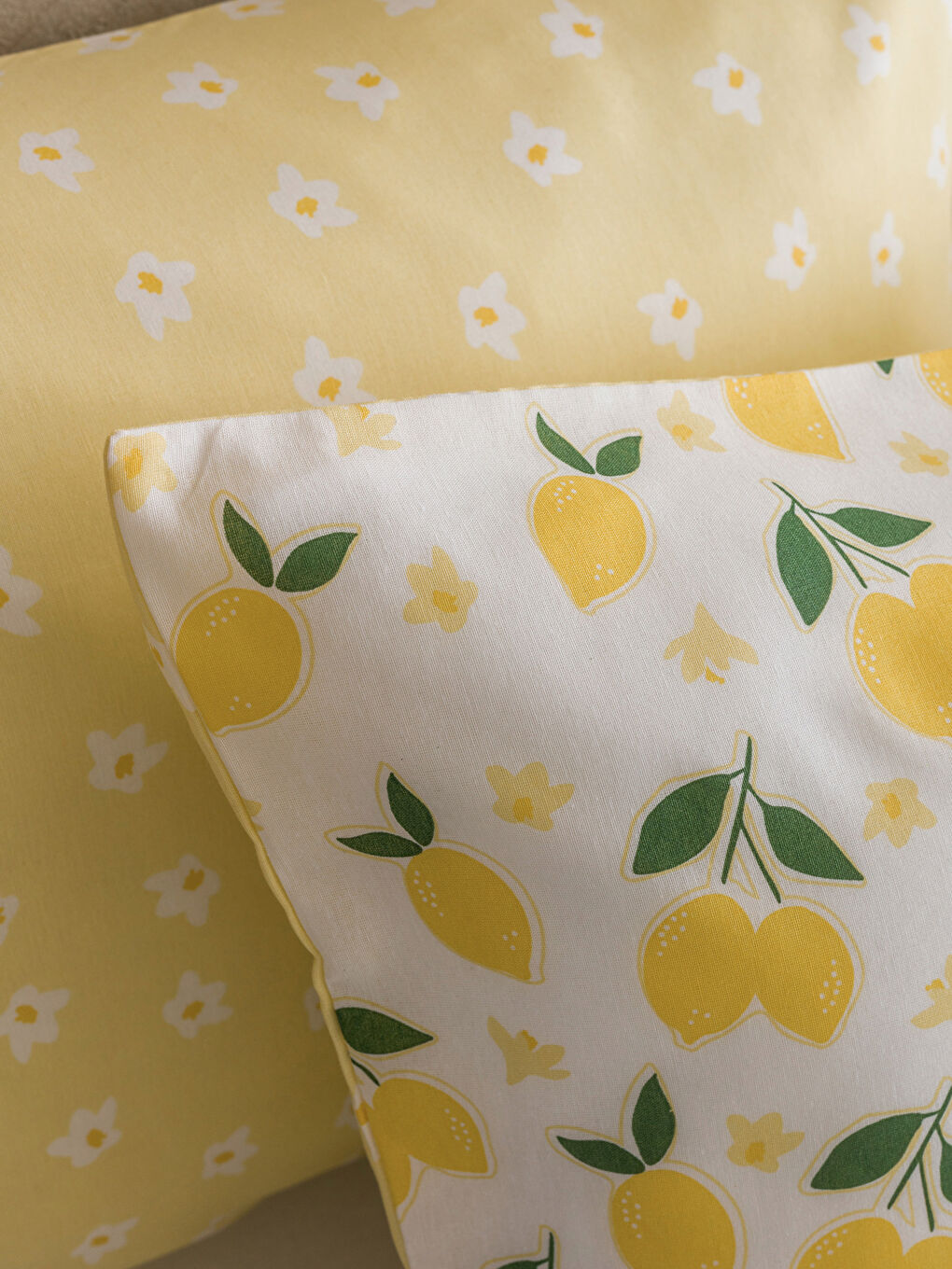 Karışık Limon Baskılı Çift Kişilik Nevresim Seti-3