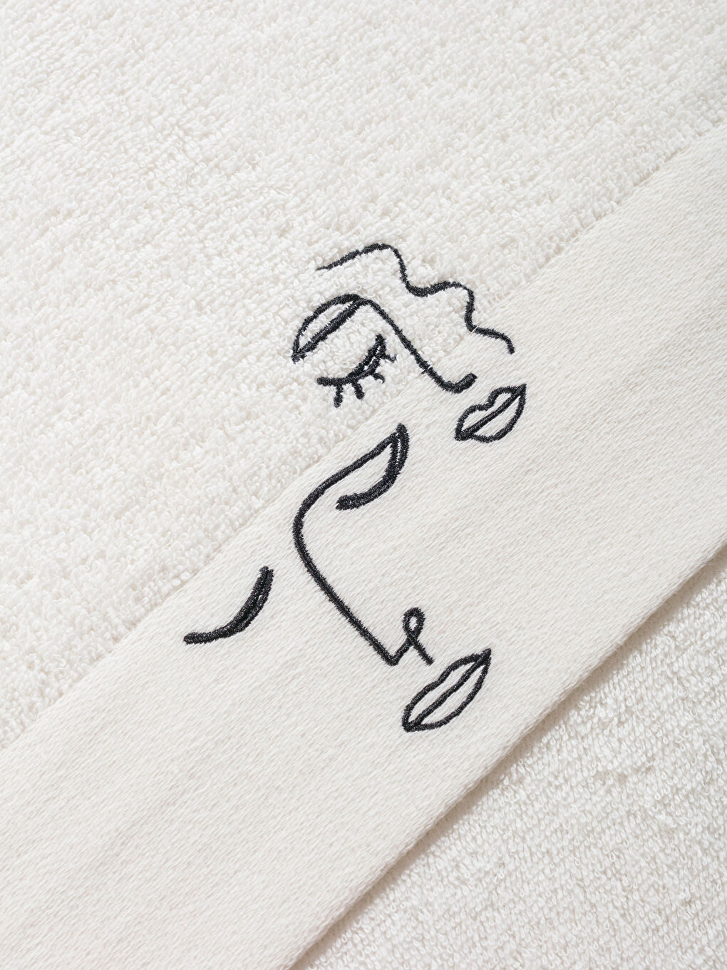 منشفة يد بيج فاتح / ايكرو-3