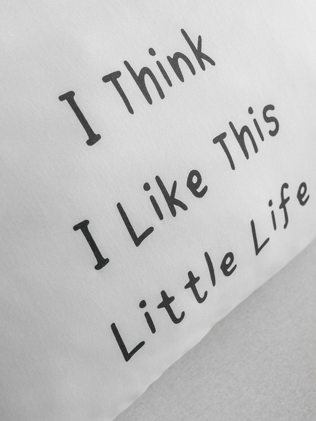 Siyah Çizgi Desenli Tek Kişilik Nevresim Seti-3