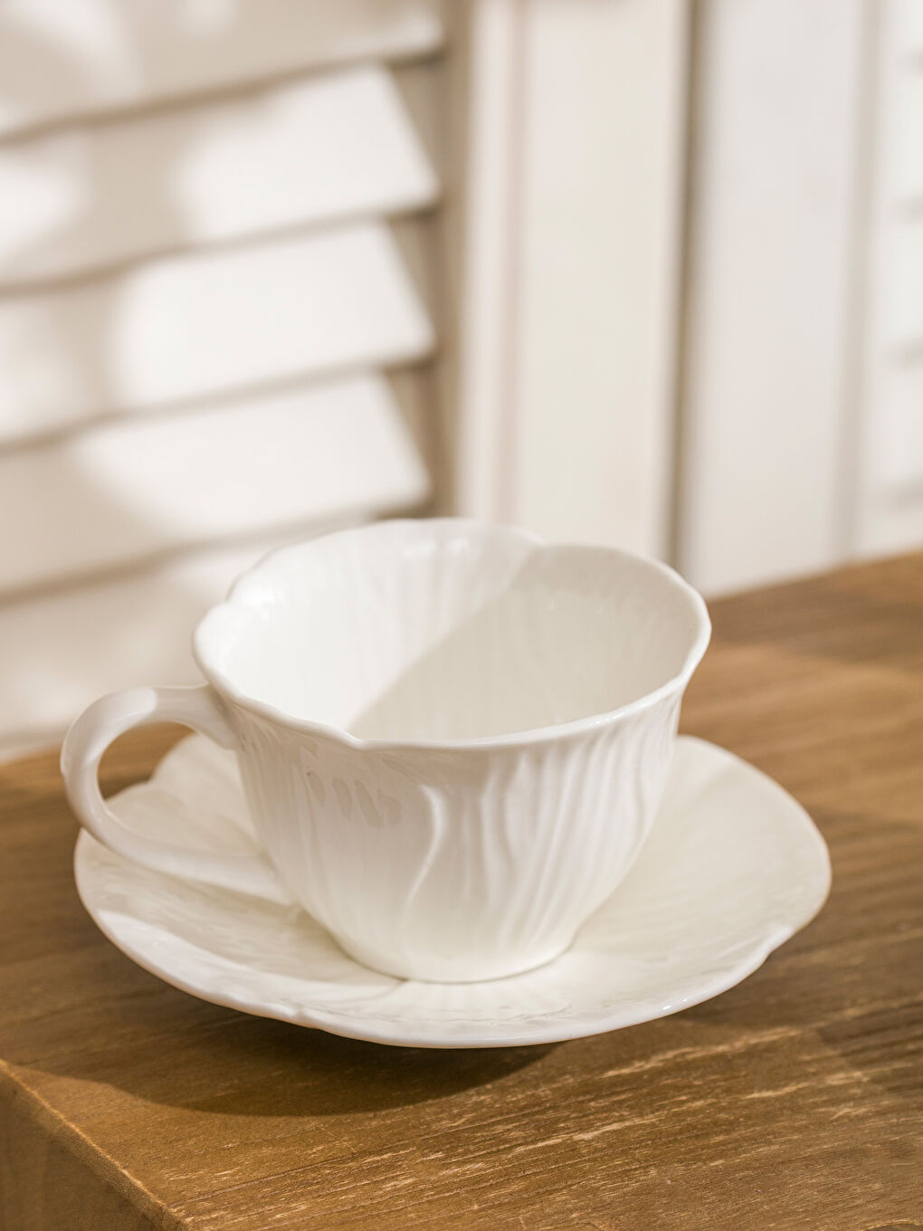 Beyaz Porselen Çay Fincan Takımı-1