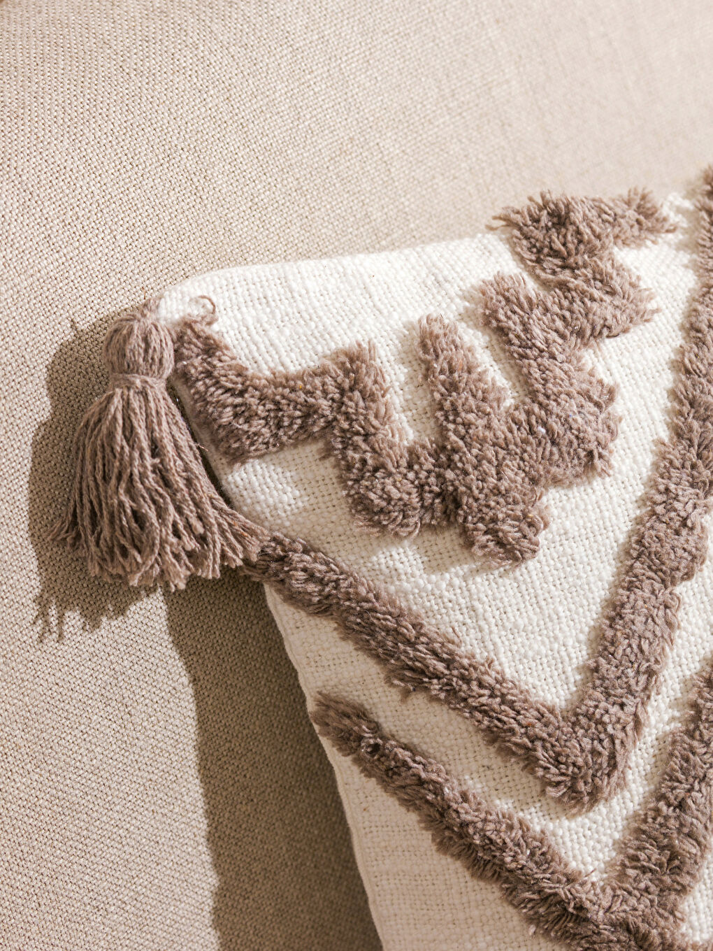 Karışık Geometrik Desenli Kırlent Kılıfı 45x45 cm-2