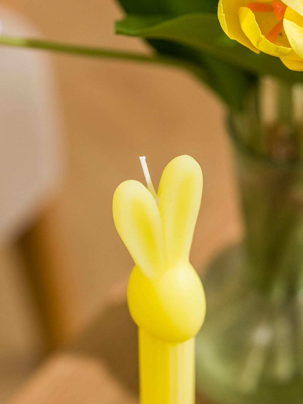 YELLOW Candle-2