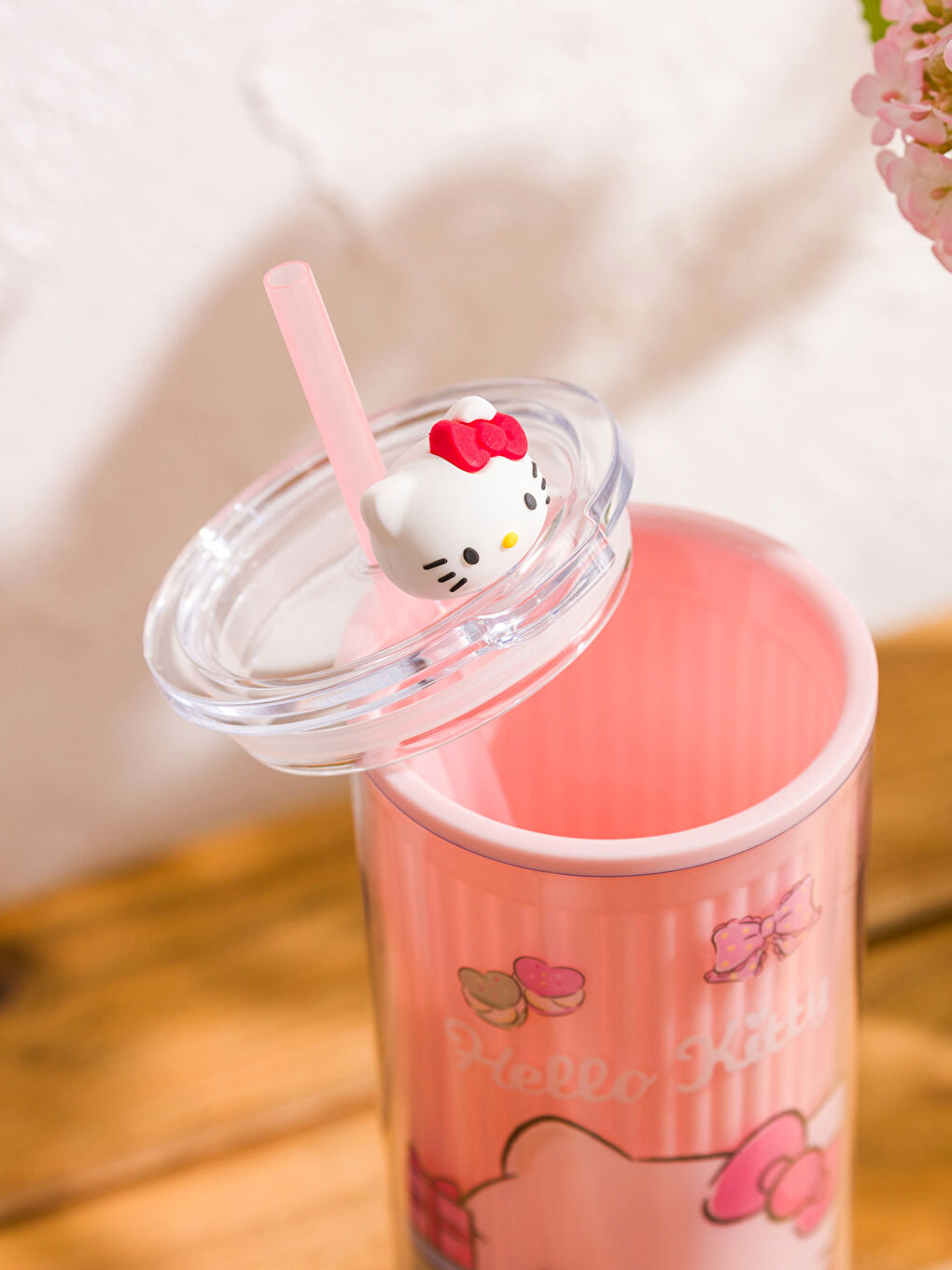 كوب مشروبات غازية وردي-2