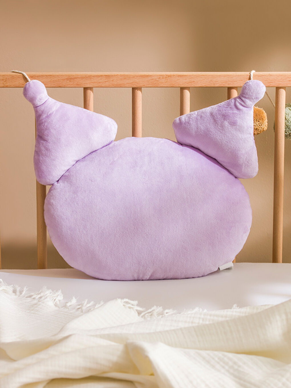 Mor Hello Kitty Figürlü Pelüş Bebek Kırlent -1