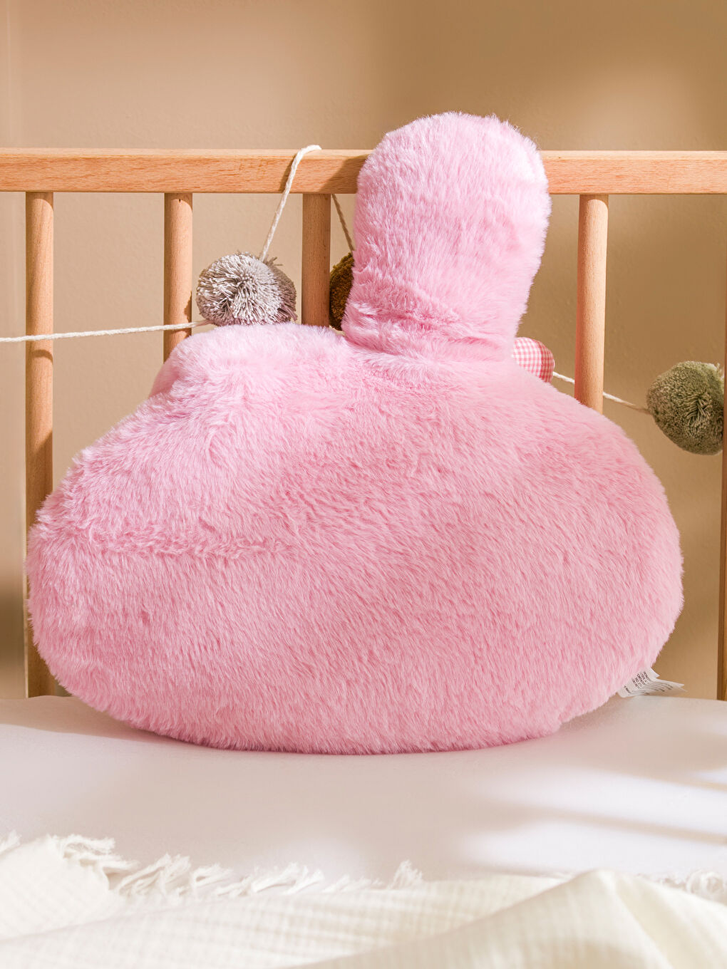 Beyaz Melody Figürlü Pelüş Bebek Kırlent 40 cm-1