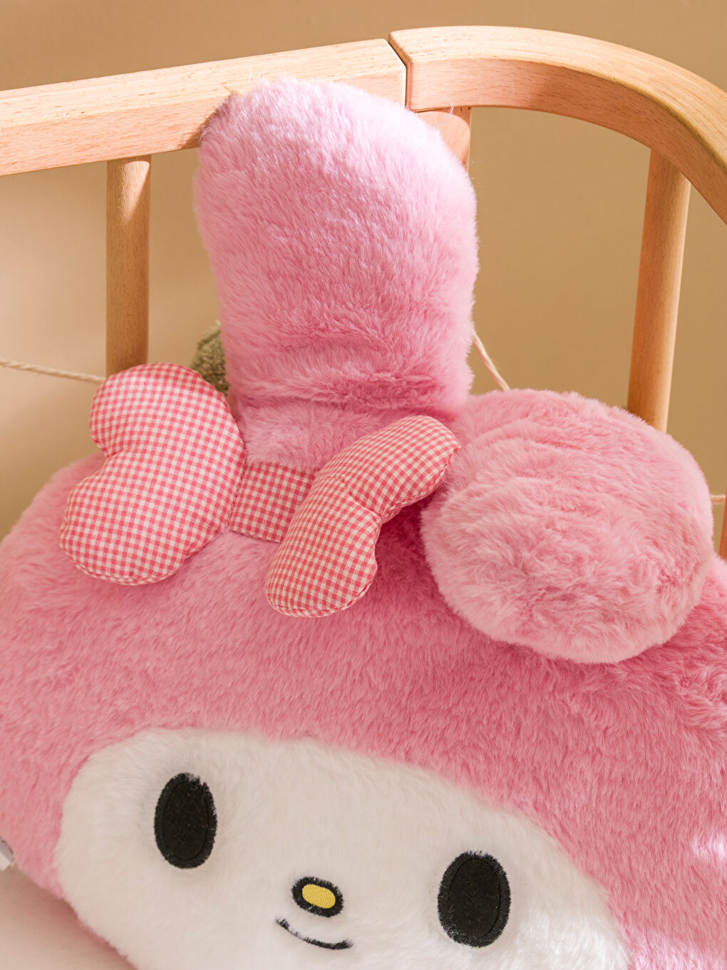 Beyaz Melody Figürlü Pelüş Bebek Kırlent 40 cm-2