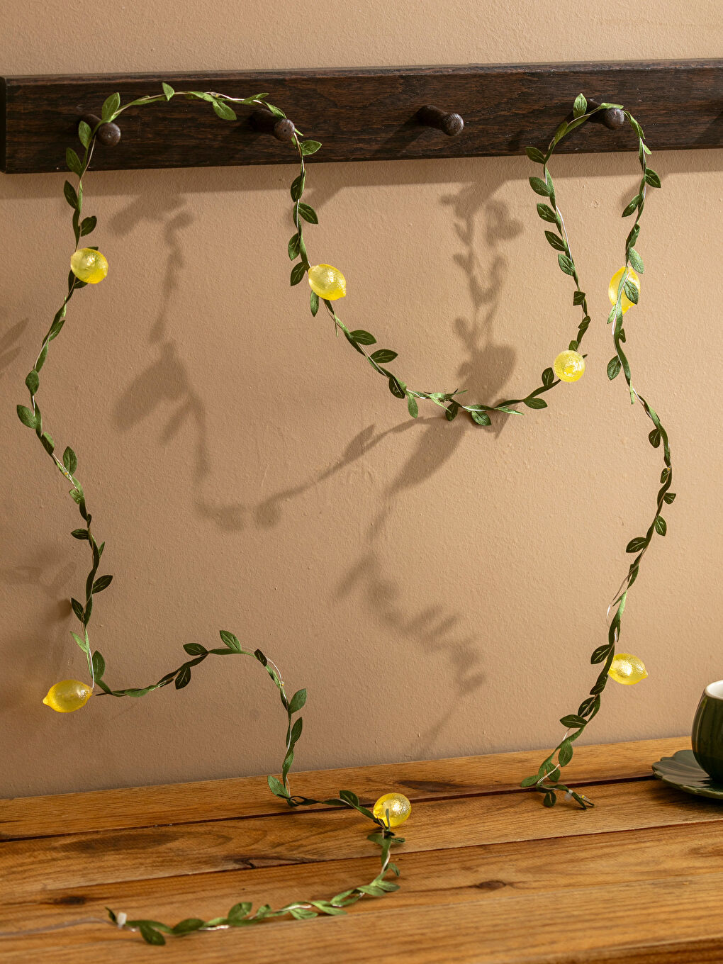 Lemon Figured Decorative LED Light-1