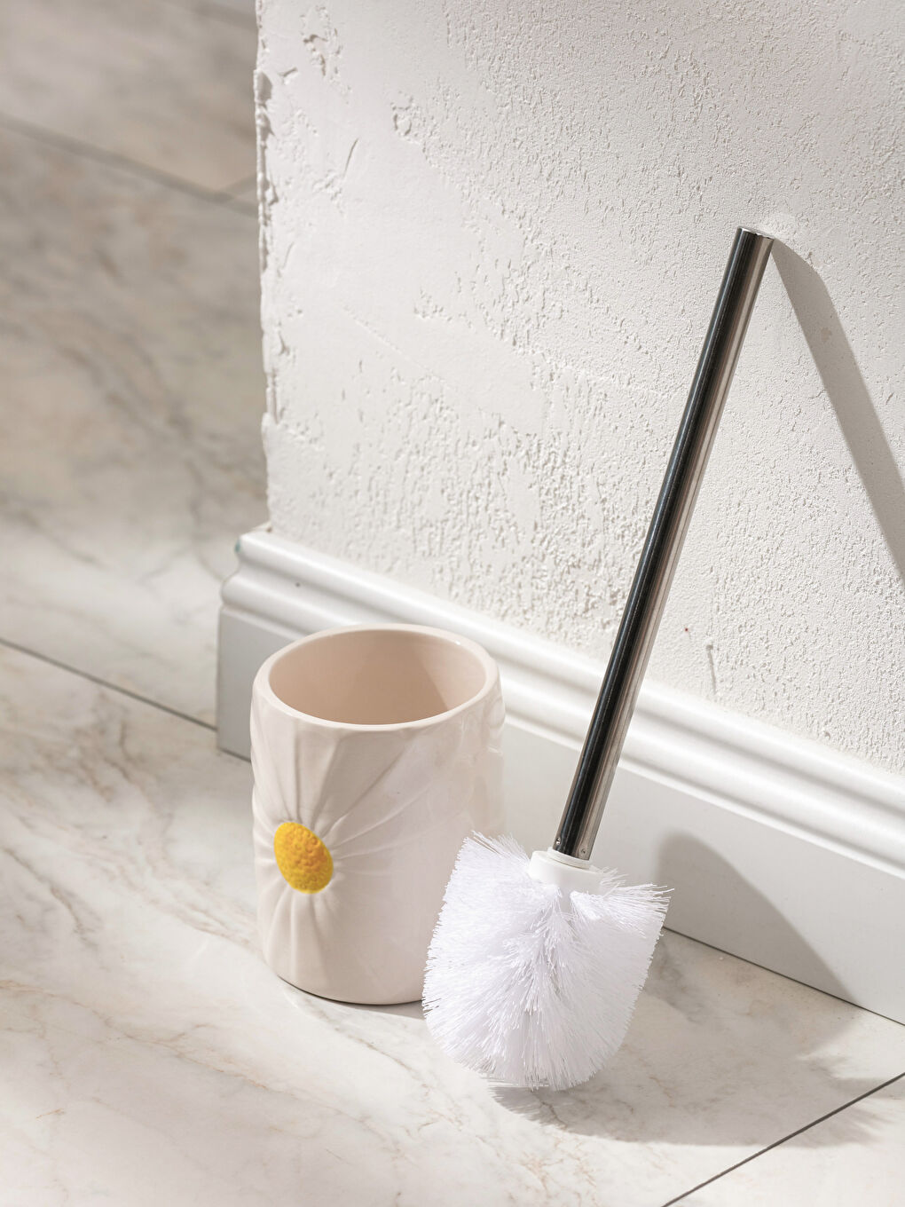 Çiçek Figürlü Seramik Tuvalet Fırçası