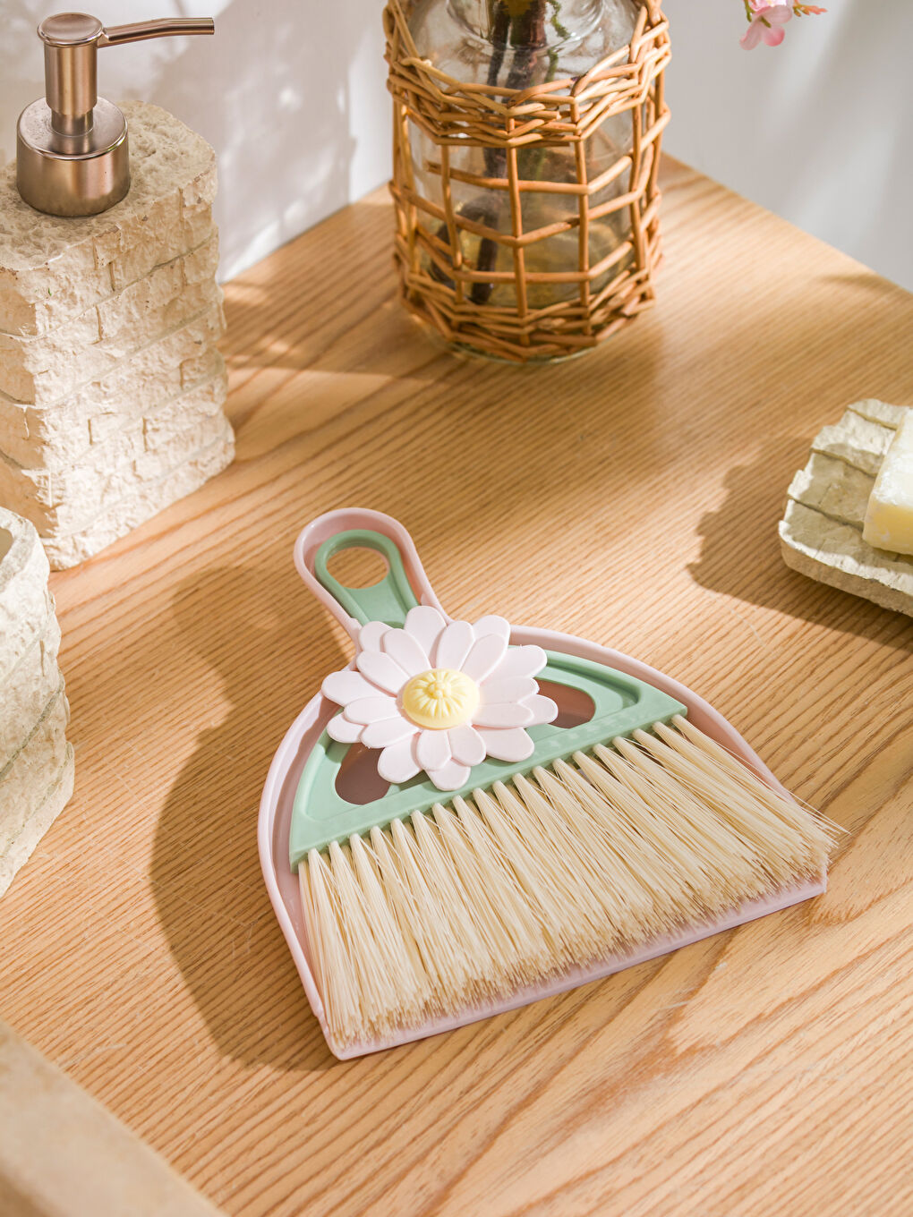 Flower Print Dustpan and Mini Broom-1