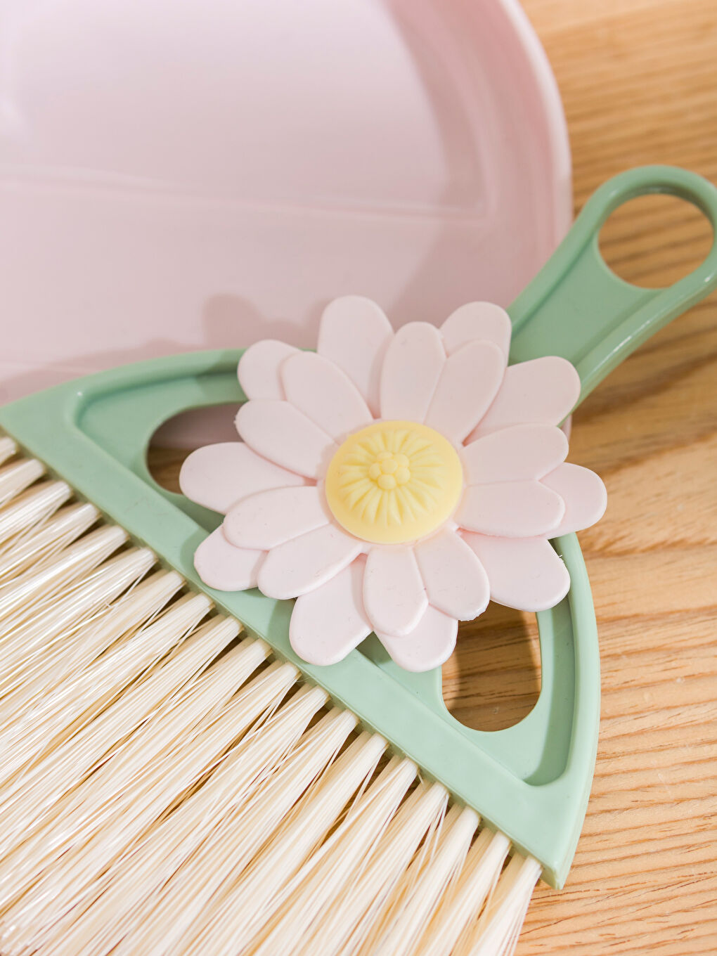 Flower Print Dustpan and Mini Broom-2