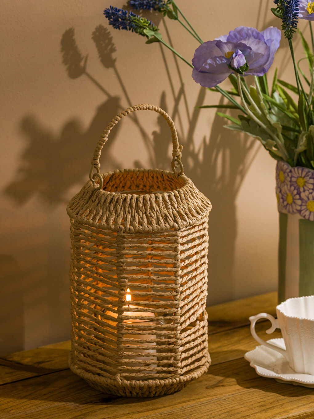 Жёлтый Подсвечник