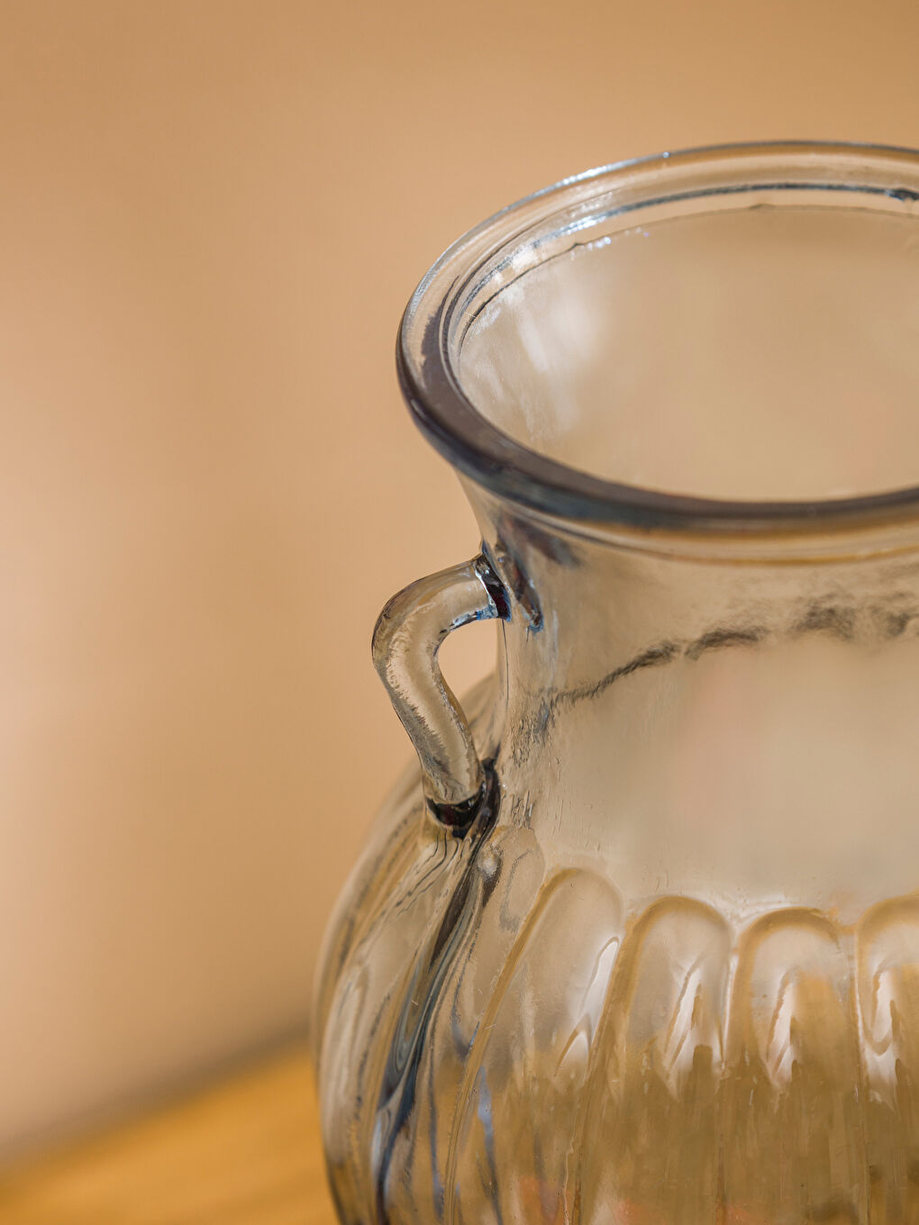 Декоративті шыны ваза 20 см-2