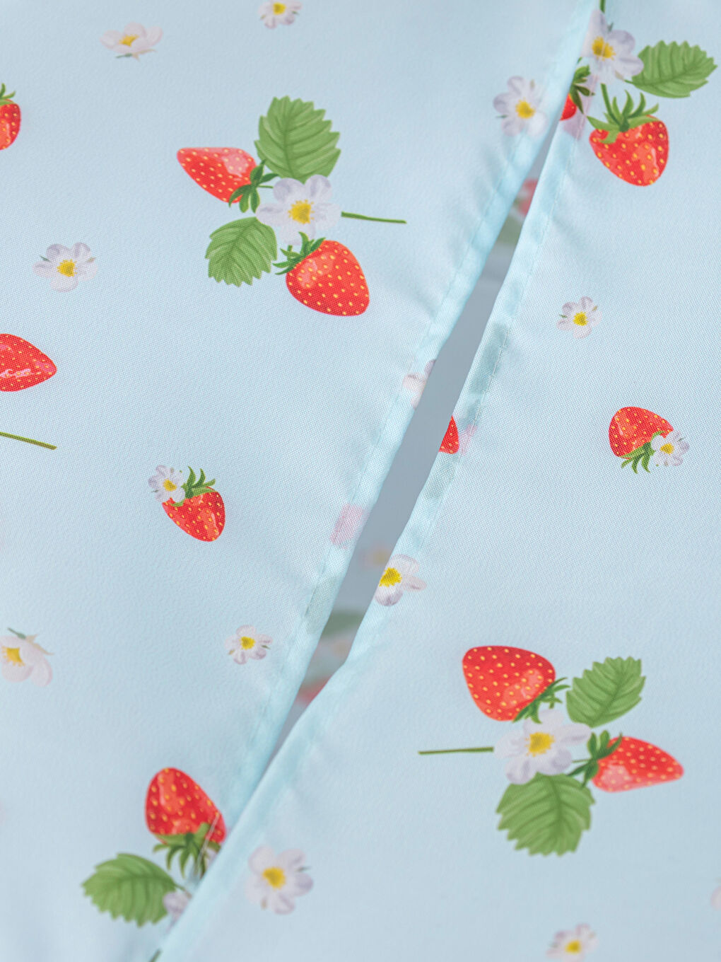 The Collapsible Laundry Basket-2